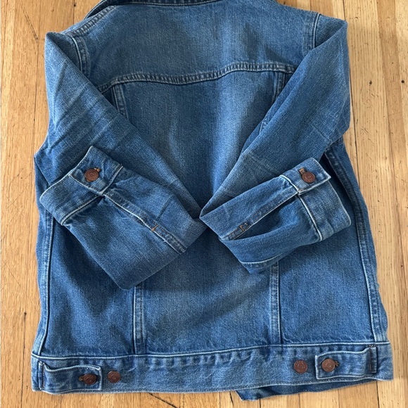 Madewell The Jean Denim Jacket in size small, NWOT - Picture 7 of 7